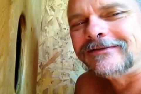 This Set Of Equipment Has A Real Heft To It! From That biggest, powerful 10-Pounder To Those Swinging, Low Nuts, This Is Quite The Hearty Snack!