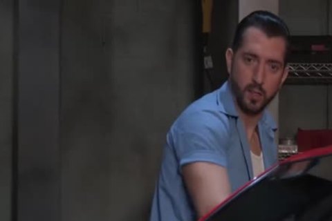 Pumping sex scene