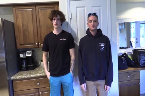 Midwest College Frat dick bonks gay chap