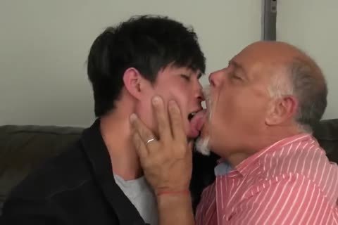 Old Man Gay Tube Videos - Gay Fuck Porn TV