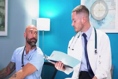 Mental Proctologist poke Fisted By teen Patient