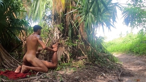 LatinLeche.com: Hunk Benjamin pounded by Damian