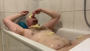BHDL - THE BREATHTUB 3 - extraordinary LATEXGLOVE BREATHPLAY WITH cum drinking IN THE BATHTUB -