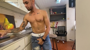 I offer Him A Section Of fotos And that chap Ends Up Masturbating For Me