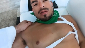 GayRoom: Jeremy Spreadums agrees to hardcore sex